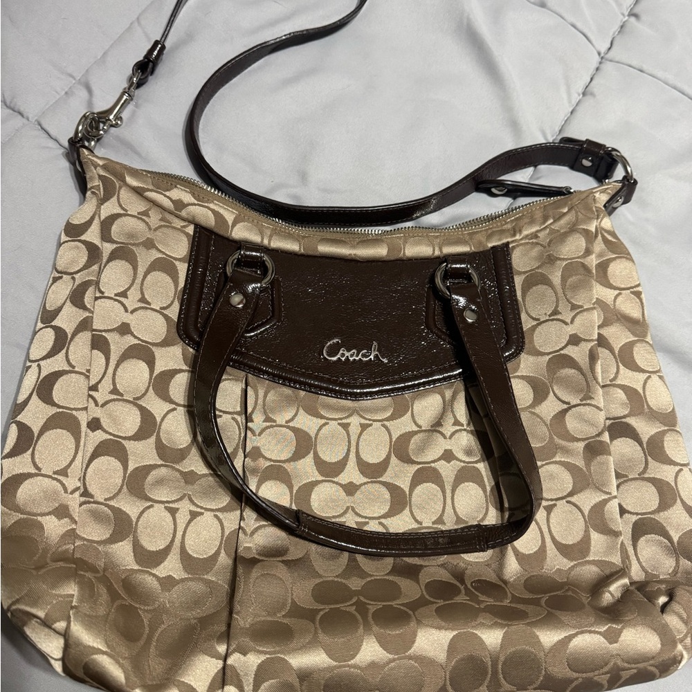 Vintage Coach Signature Beige and Brown Ashley Bag - Excellent Condition